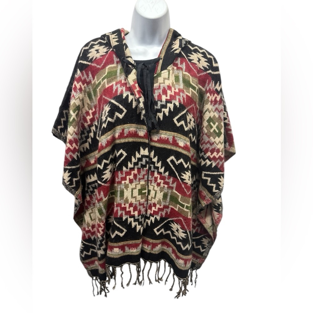 NWT. Sacred Threads Onesize Cape. 221944. CL/GR - Picture 1 of 4
